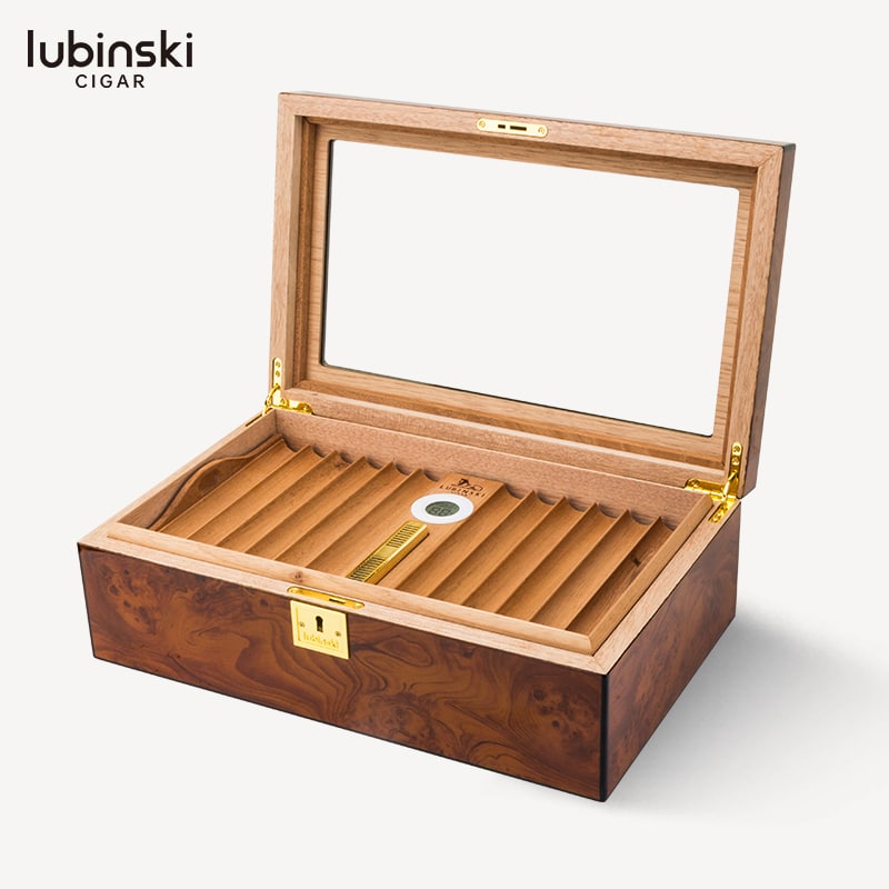 LUBINSKI WOODEN PATTERN CIGAR HUMIDOR WITH RECTANGULAR CLASS TOP 50